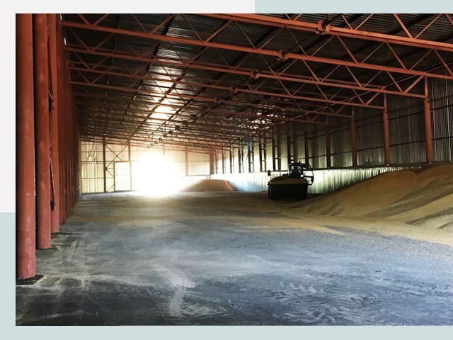 Строительство зернохранилищ в Северске