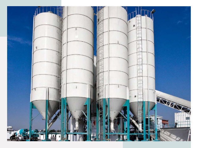 Строительство цементных силосов в Северске