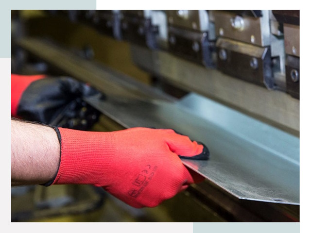 Гибка металла в Северск от 624 руб. - Надёжно и быстро